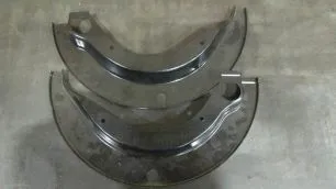 Пыльник тормозного барабана на Renault
