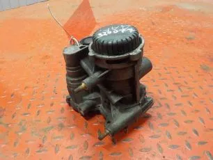 Кран управления тормозами прицепа DAF CF 2001-2005