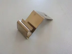 Защелка фары для грузовика