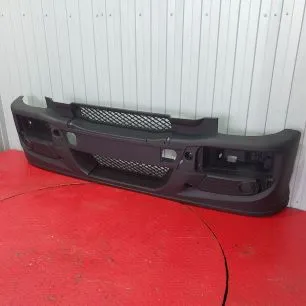 Бампер передний на IVECO