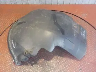 Крыло переднее / передняя часть Renault Magnum III 2001-2008