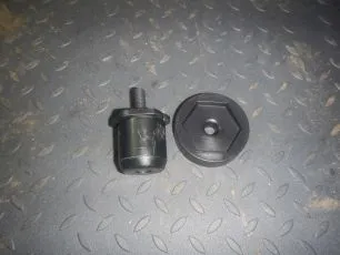Отбойник кабины на Volvo