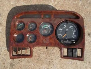 Панели (щитки) приборов DAF 95XF 1997-2002