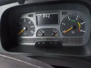 Панели (щитки) приборов Mercedes-Benz Axor MPII 2004-2008