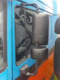 Кронштейн зеркала на DAF