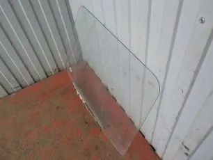 Стекла и люки для грузовиков