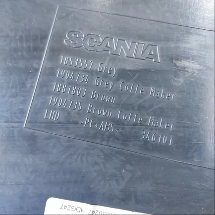 1853557 SCANIA Накладка торпедо