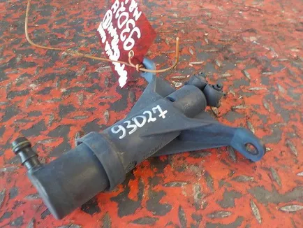 9438600147 MERCEDES Форсунка омывателя, Отсутствует