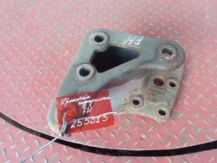 20382578 VOLVO Кронштейн гидроусилителя