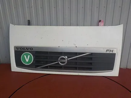 82056727 VOLVO Капот, Отсутствует