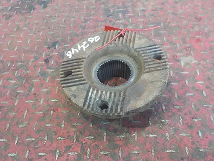 20998390 VOLVO Фланец редуктора