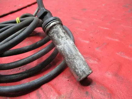 21247147 VOLVO Датчик ABS