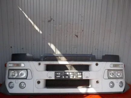 504103125 IVECO Бампер передний, Отсутствует