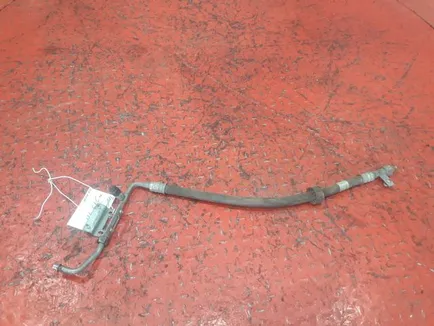 9418300215 MERCEDES Трубка кондиционера, Отсутствует