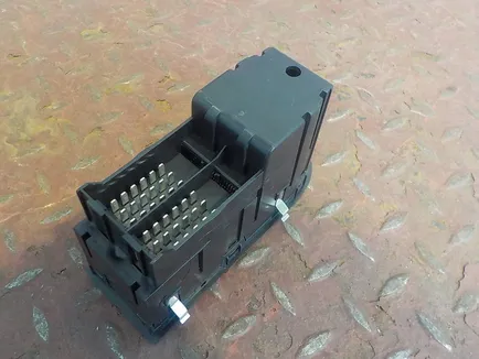T00203002 TOPCOVER Блок управления стеклоподъемника