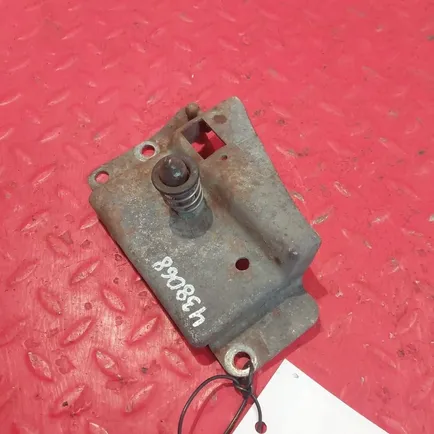 9417500284 MERCEDES Замок капота правый