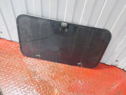 1293037 DAF Стекло люка