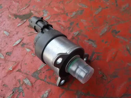 21060258 VOLVO Регулятор давления