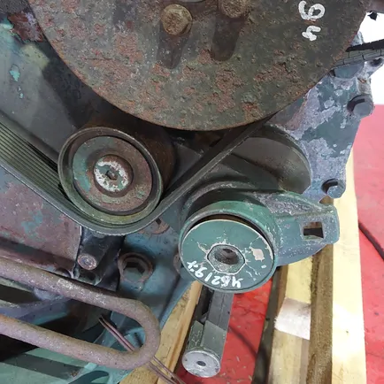 3979980 VOLVO Ролик натяжителя