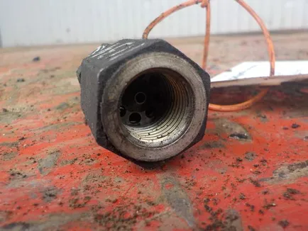 4570700246 MERCEDES Клапан обратный, Отсутствует