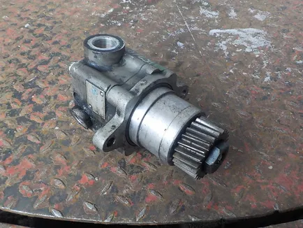 3172193 VOLVO Насос ГУР