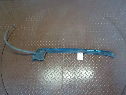 3981769 VOLVO Накладка лобового стекла