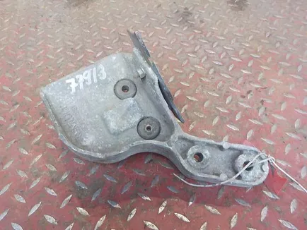 5010314581 RENAULT Кронштейн ТНВД
