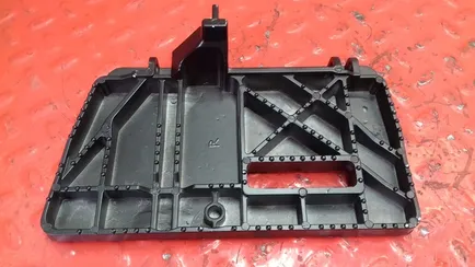 SP40140022 SIMPECO Подножка бампера
