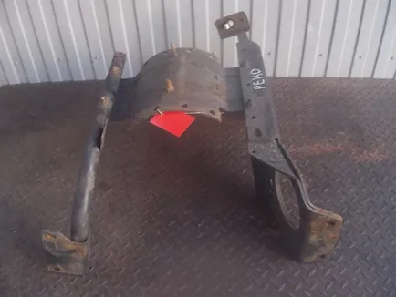 5010314097 RENAULT Кронштейн глушителя, Отсутствует