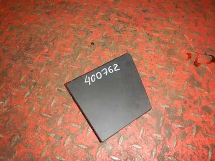 504273199 IVECO Заглушка бампера