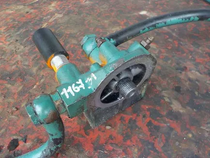 212255 DIESEL TECHNIC Кронштейн топливного фильтра