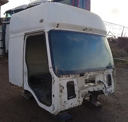 5600464792 RENAULT Каркас кабины