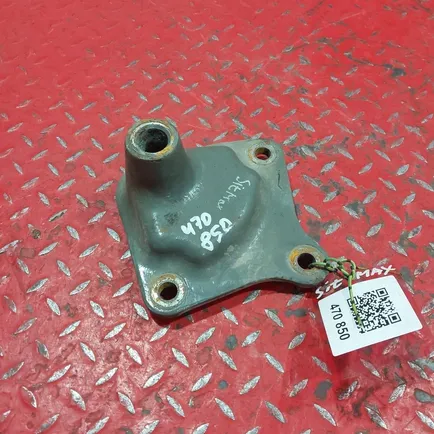 WG9925522118 SITRAK\HOWO Кронштейн передней рессоры правый