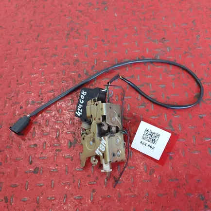 9437200635 MERCEDES Замок двери