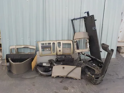5001874935 RENAULT Торпедо, Отсутствует