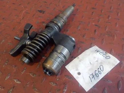 500331074 IVECO Насос-форсунка