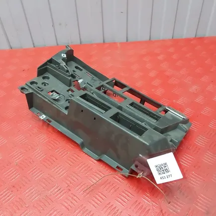 82214560 VOLVO Накладка торпедо