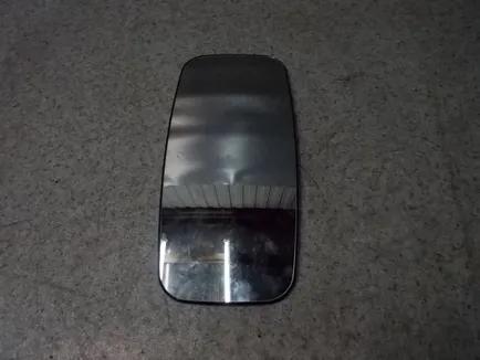 20854564 VOLVO Стекло зеркала, Отсутствует