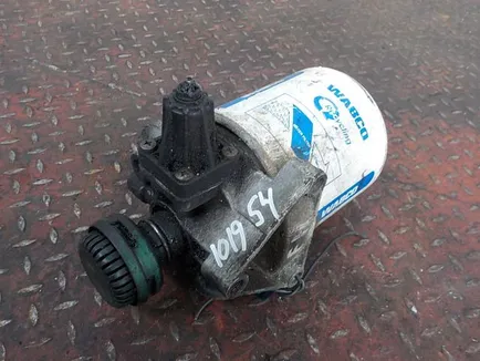 1628915 VOLVO Осушитель