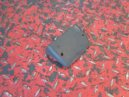 T05373002 TOPCOVER Накладка петли капота, Отсутствует