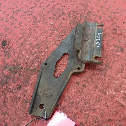 9416660226 MERCEDES Кронштейн бампера левый