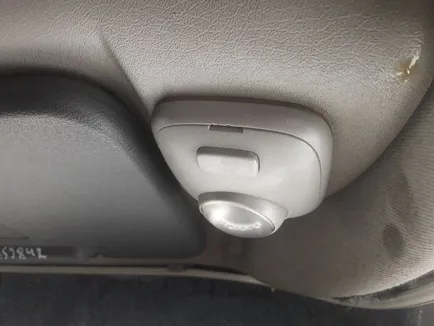 20584039 VOLVO Плафон салонный, Отсутствует