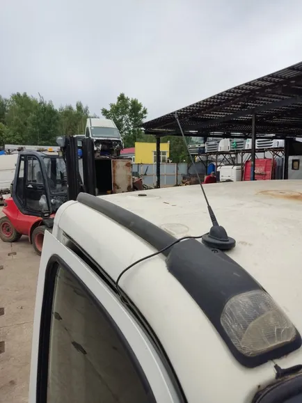 500330617 IVECO Молдинг крыши, Отсутствует
