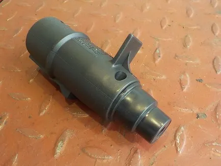 M7341001 MARSHALL Штекер электрический