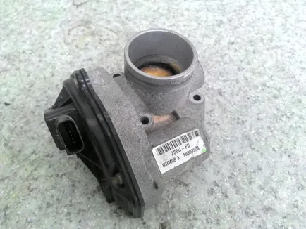 1505642 FORD Заслонка дроссельная