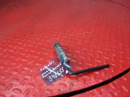 9303100007 MERCEDES Палец буксировочный