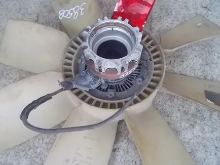 7420993866 RENAULT Термомуфта, Отсутствует