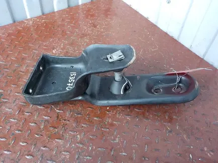 9428900031 MERCEDES Ответная часть замка кабины