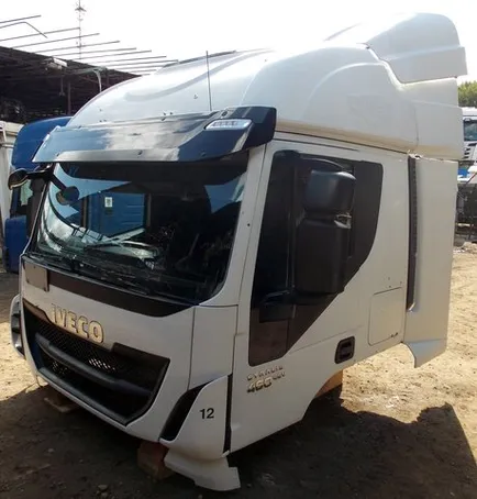 Кабина IVECO AT, Отсутствует
