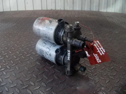 5010505488 RENAULT Кронштейн топливного фильтра, Отсутствует